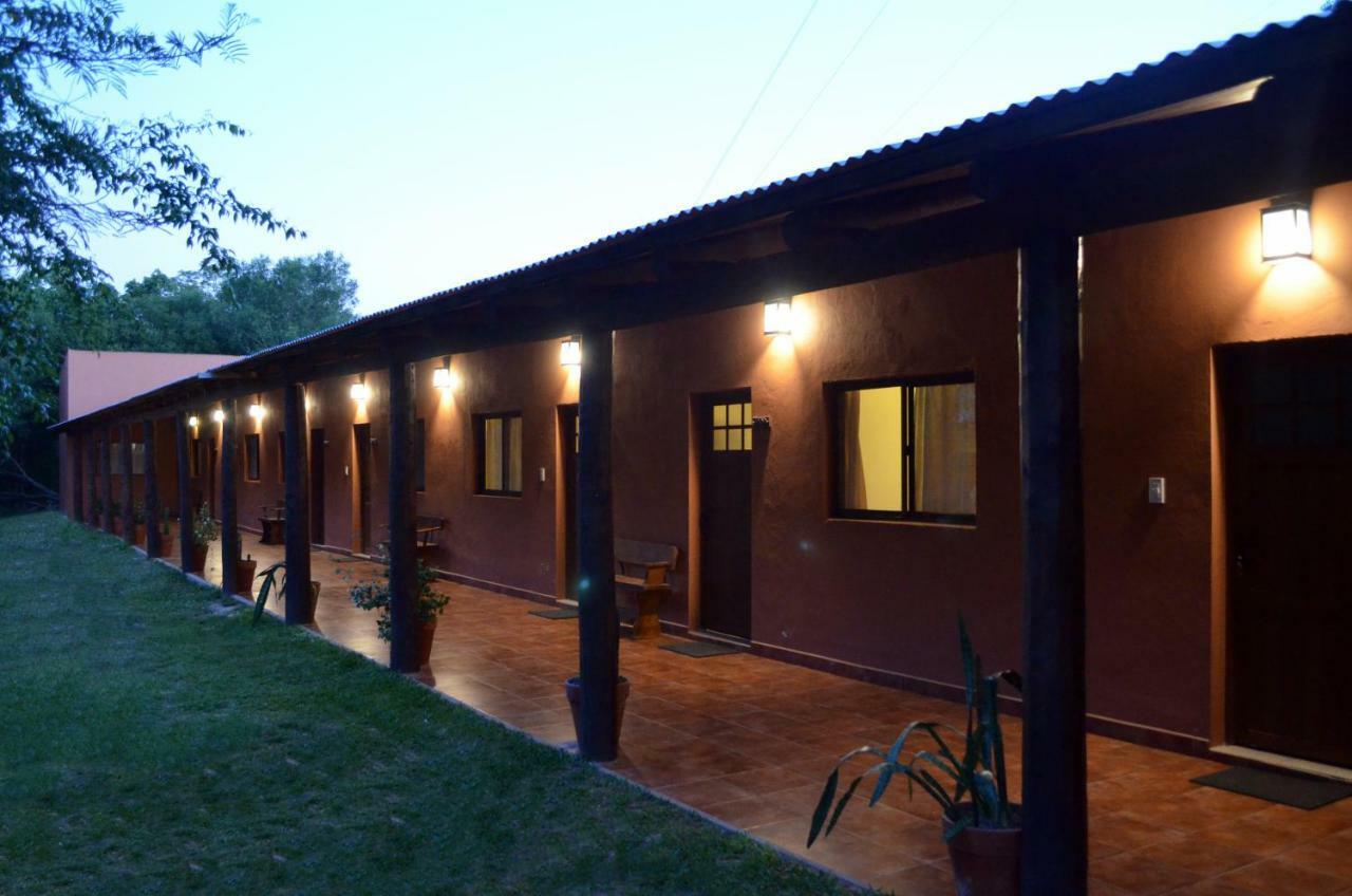 Posada Che Teindy Colonia Carlos Pellegrini  Εξωτερικό φωτογραφία